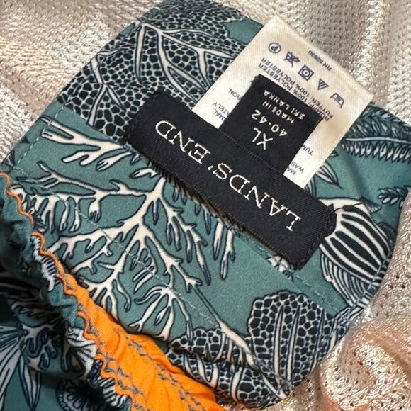 Lands' End XL Swim Trunks Sea Beach - Picture 3 of 7